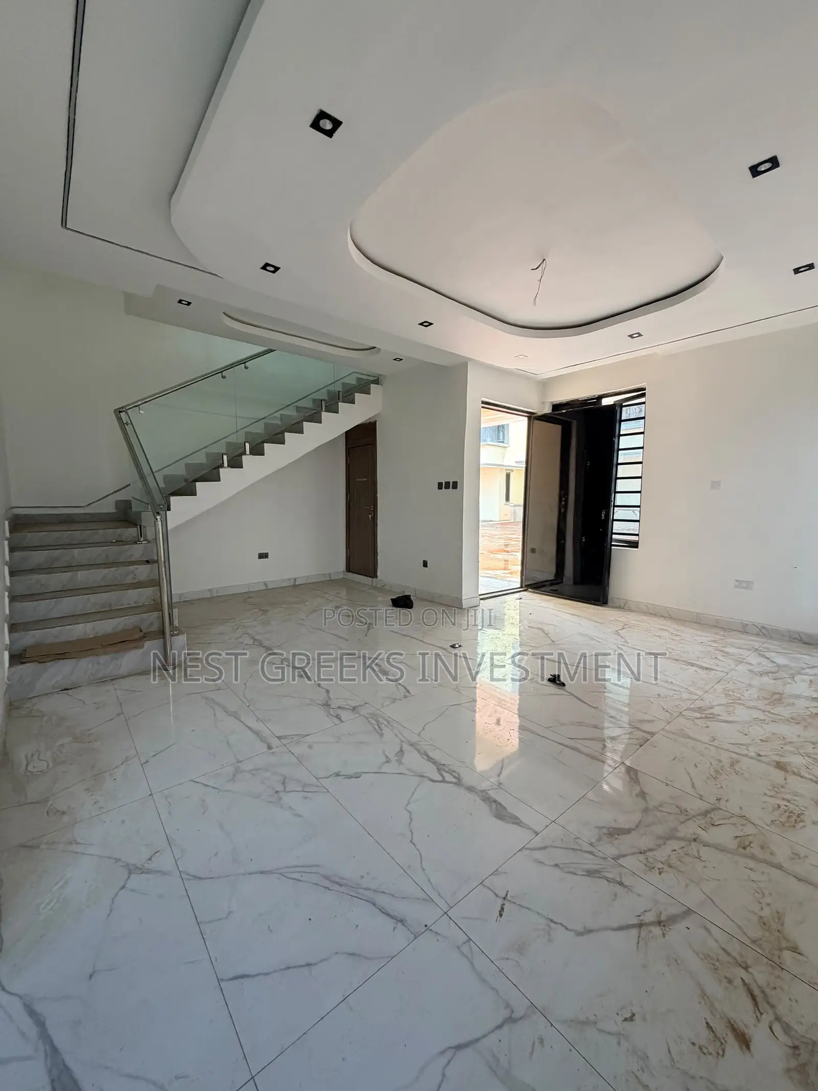 4bdrm Duplex in Aguda / Ogba for sale in Aguda / Ogba