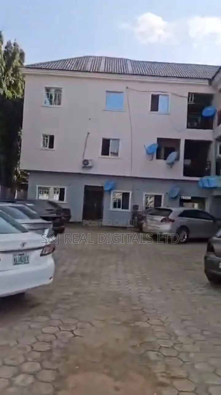 18bdrm Block of Flats in Kubwa for sale in Kubwa