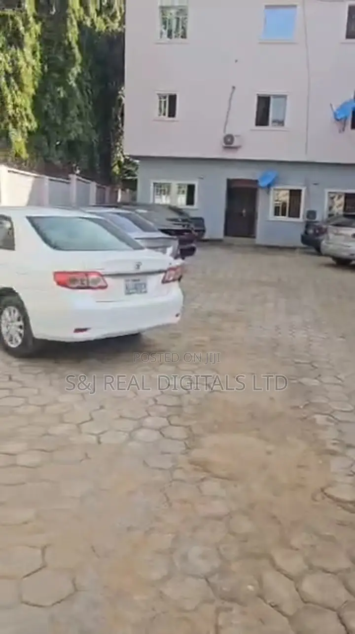 18bdrm Block of Flats in Kubwa for sale in Kubwa