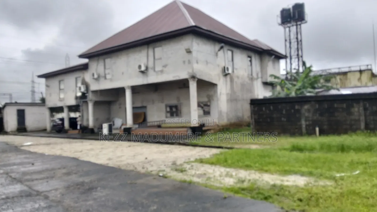 For Sale : Warehouse at Trans Amadi,port Harcourt in Trans Amadi