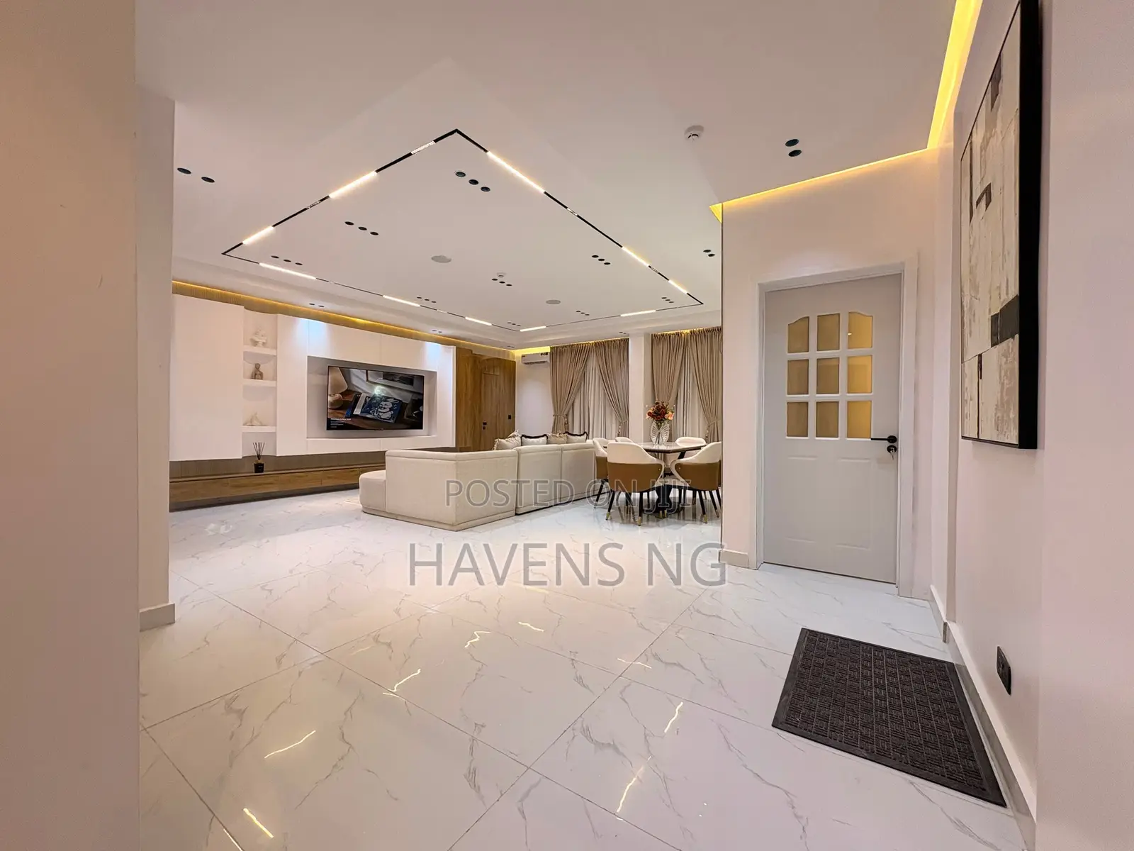 Shortlet | Brand New 4-Bedroom Maisonette in Banana Island