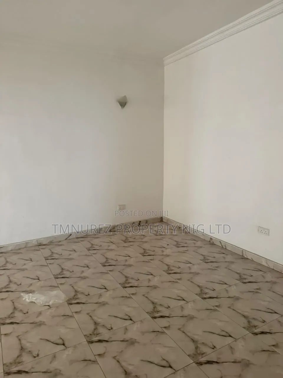 2bdrm Apartment in Chevron for rent in Chevron