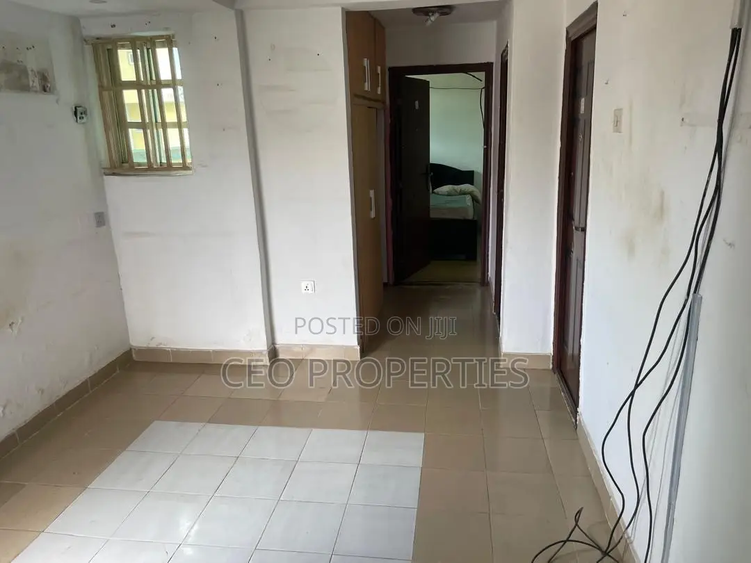 2bdrm Bungalow in Off Admiralty Way, Lekki Phase 1 for rent in Lekki Phase 1