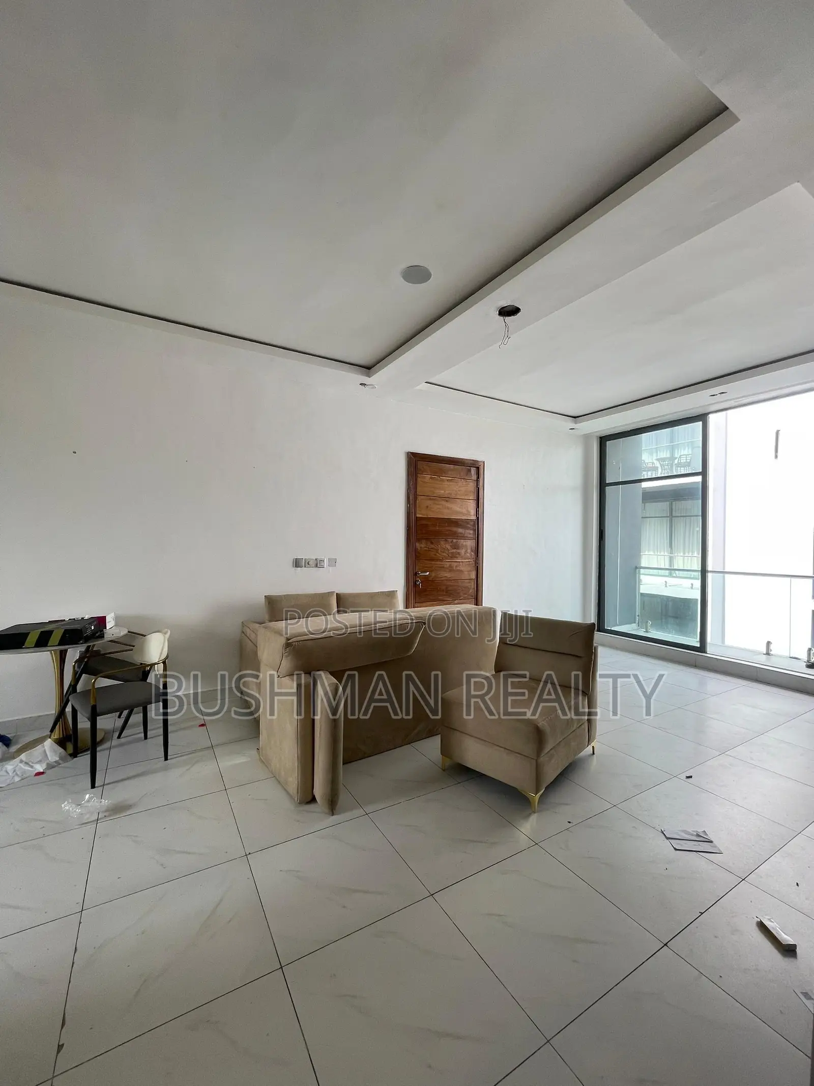 2bdrm Apartment in Chevron for rent in Chevron