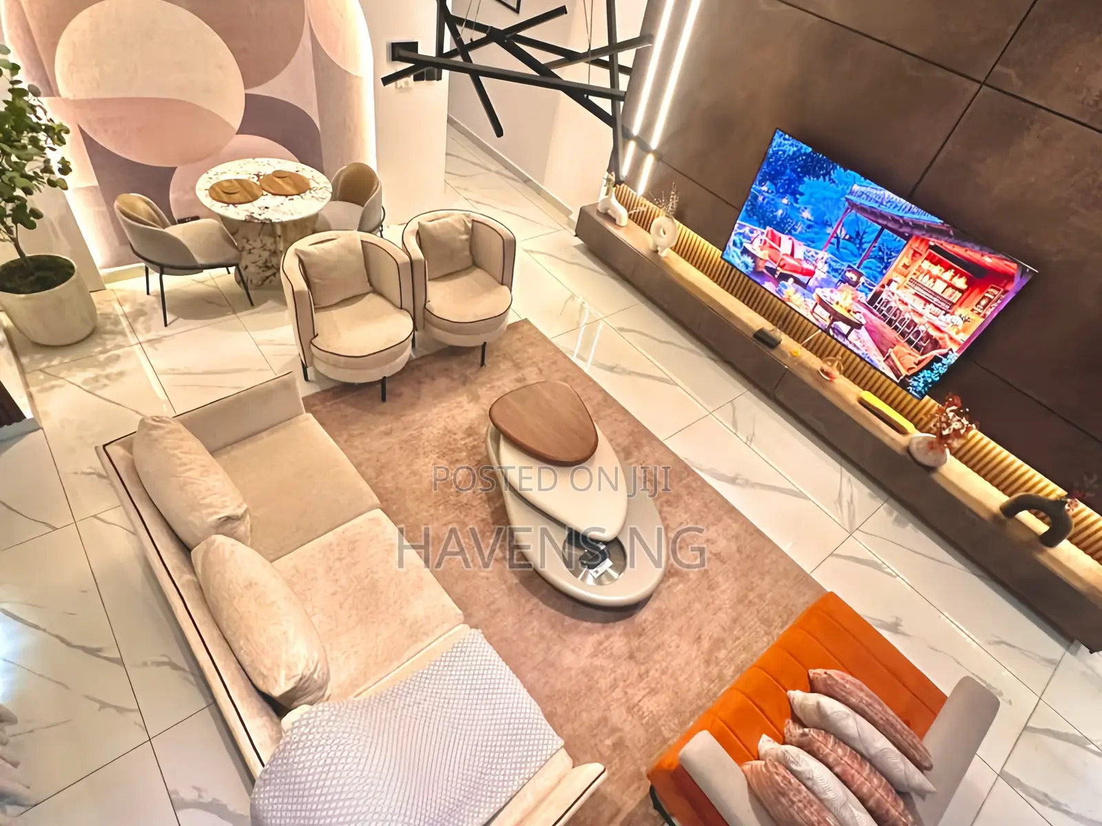 Shortlet | Luxury 3-Bedroom Penthouse in Lekki Phase 1