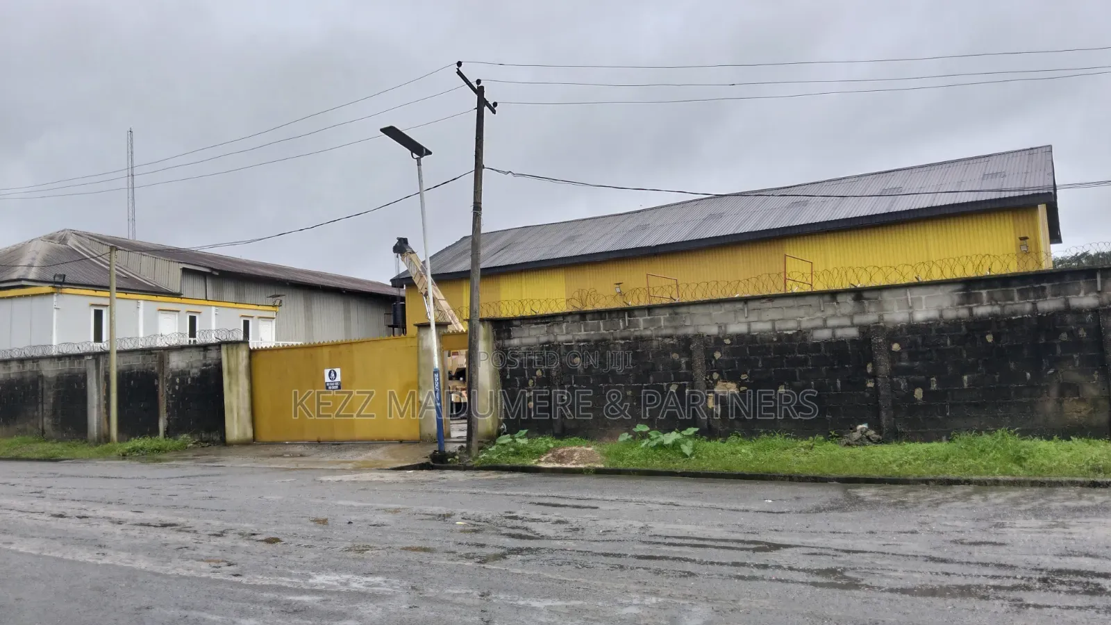 For Sale : Warehouse at Trans Amadi , Port Harcourt in Trans Amadi