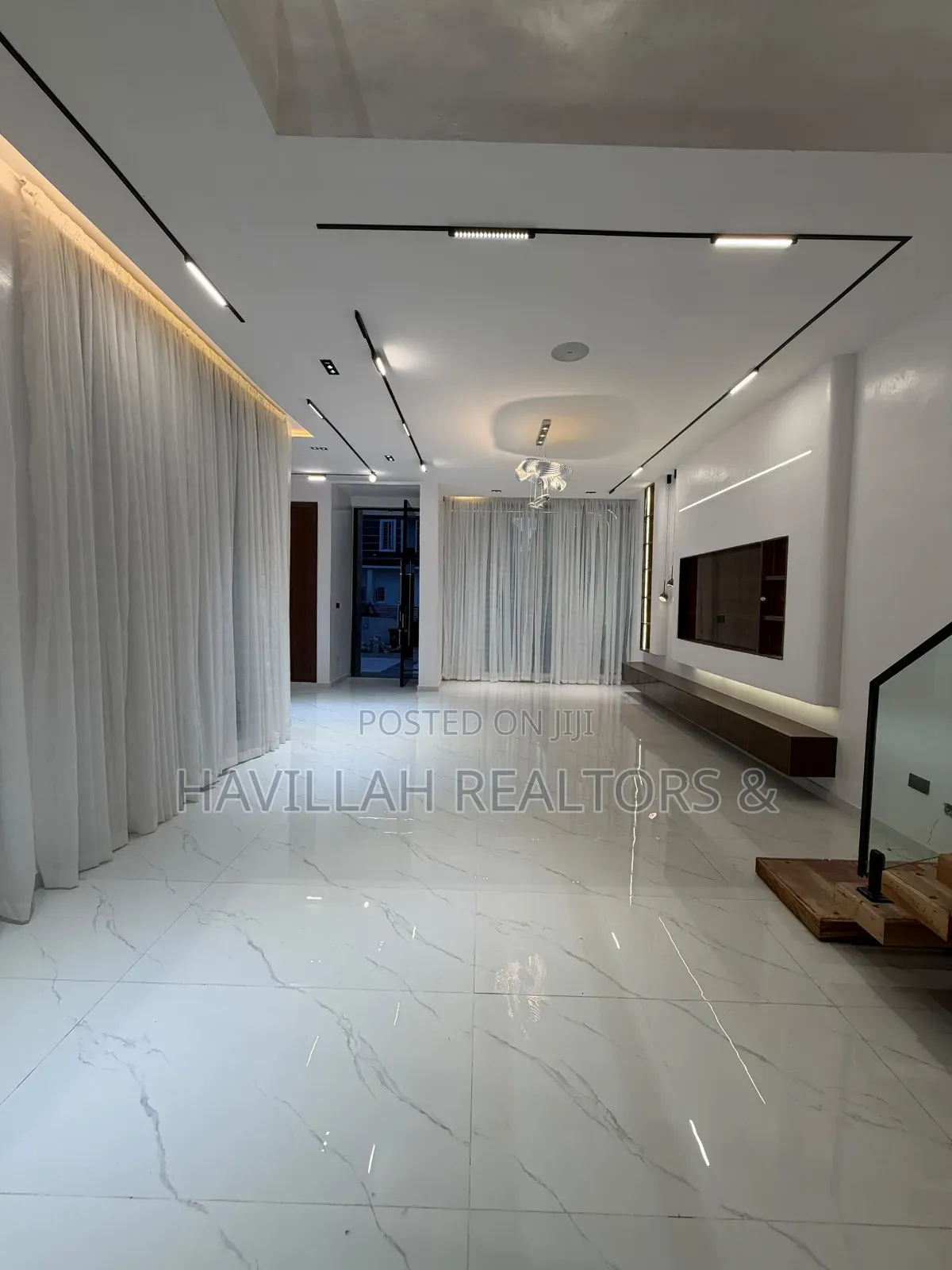 5bdrm Duplex in Vgc , Lekki, Lagos, Chevron for sale in Chevron