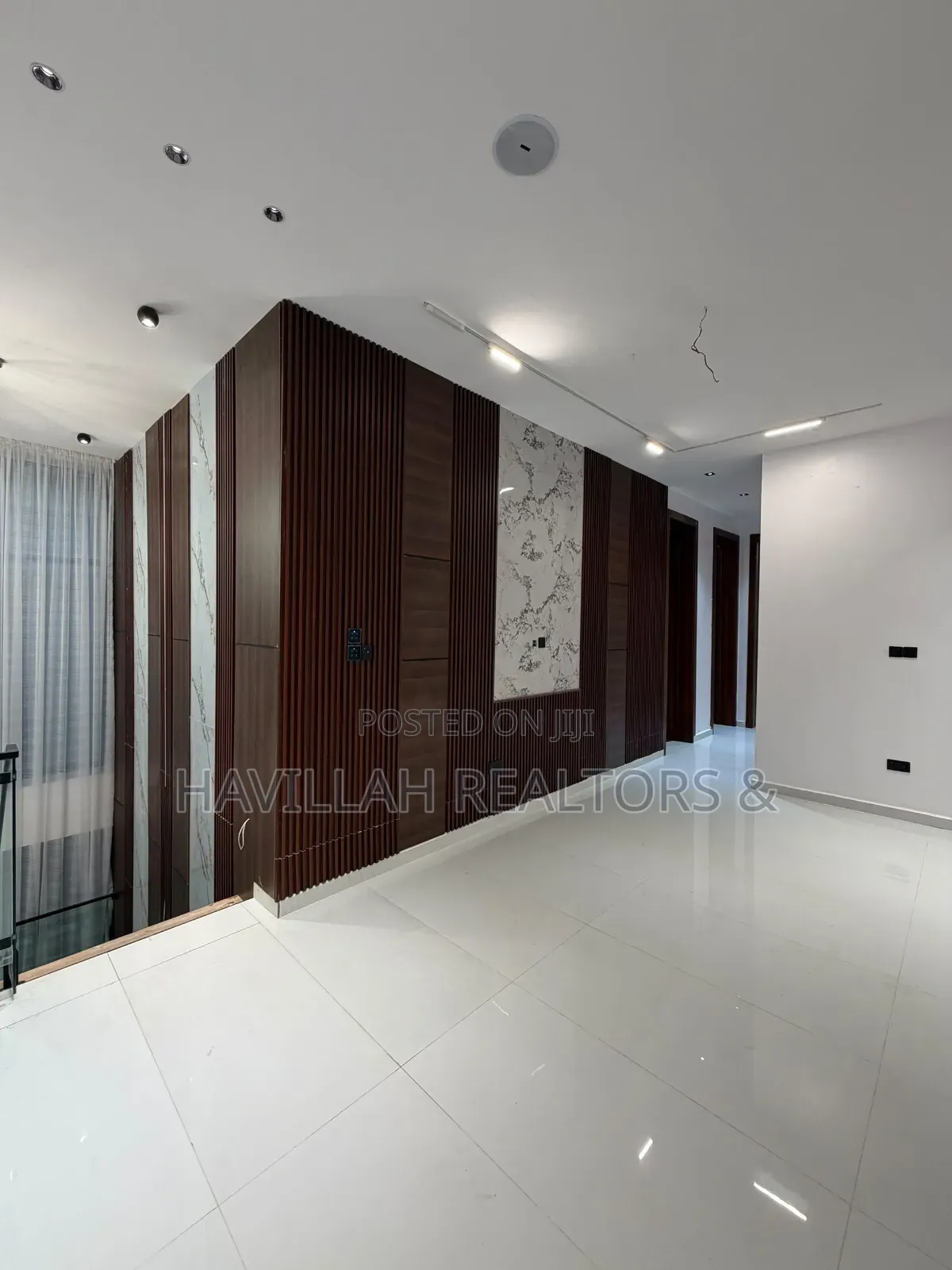 5bdrm Duplex in Vgc , Lekki, Lagos, Chevron for sale in Chevron