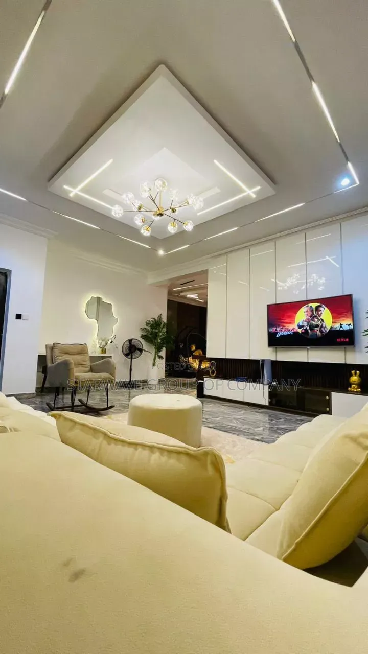 Cozy 2 Bedroom Apartment With Snooker and Ps5 at Jahi Abuja in Jahi
