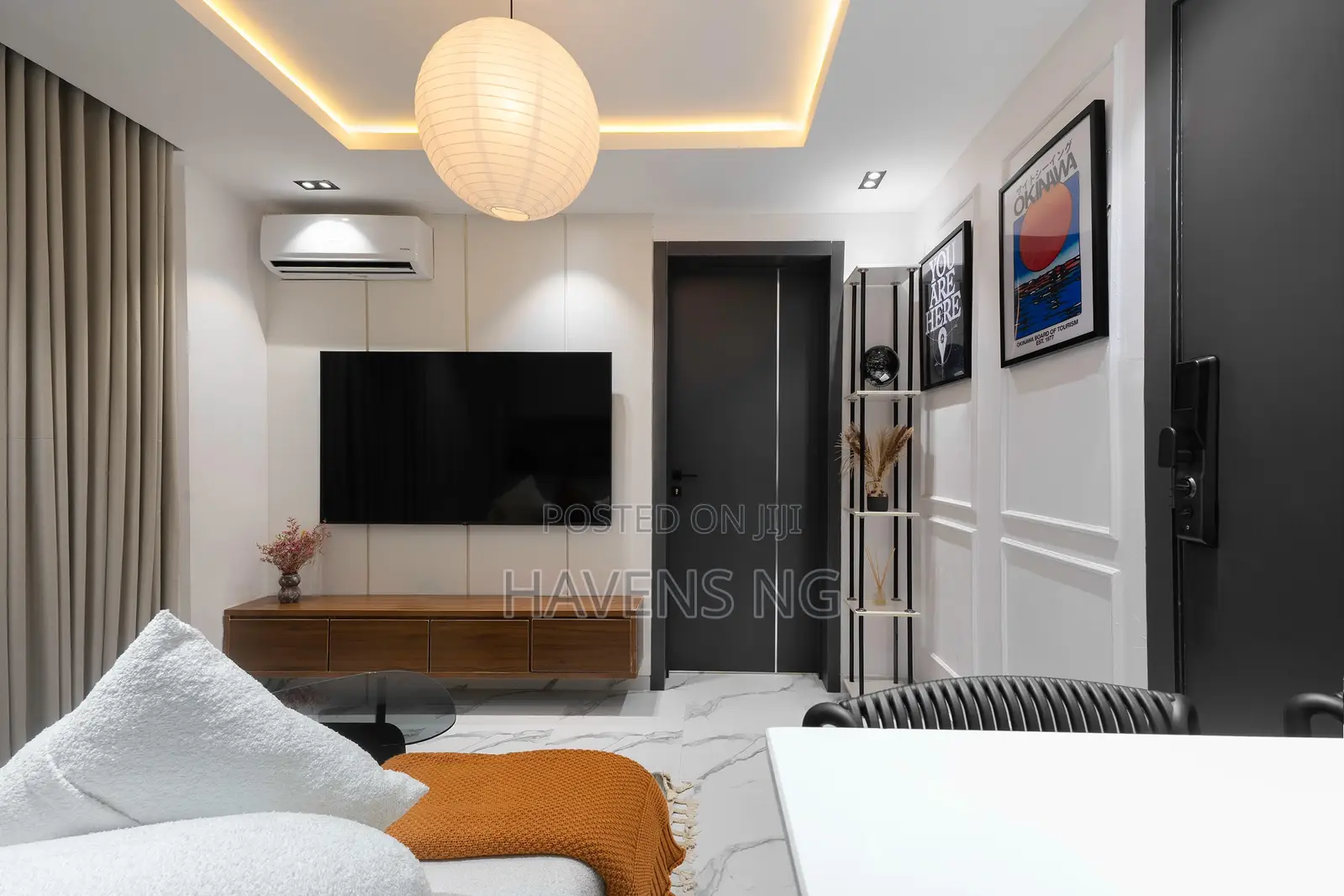 Shortlet | Luxurious 1-Bedroom Apartment in Lekki Phase 1