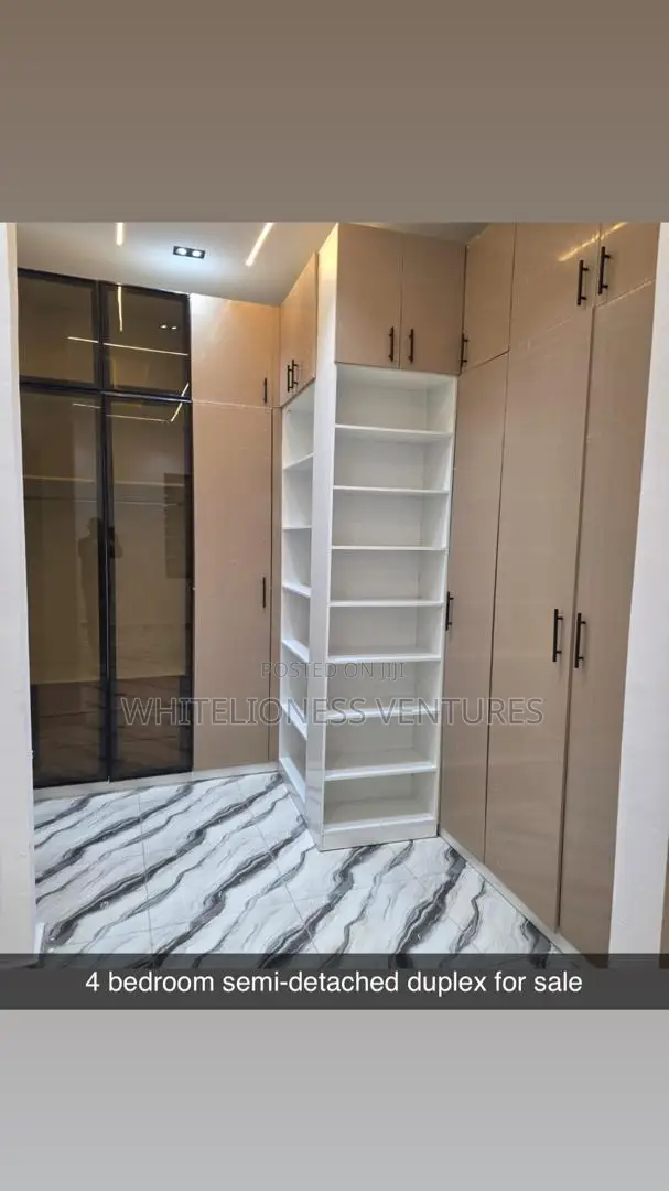 4bdrm Duplex in Ajah for sale in Oke Ira / Ajah