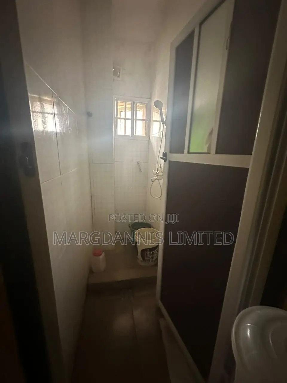2bdrm Block of Flats in Fashola Estate, Ibeshe / Ikorodu for sale in Ibeshe / Ikorodu