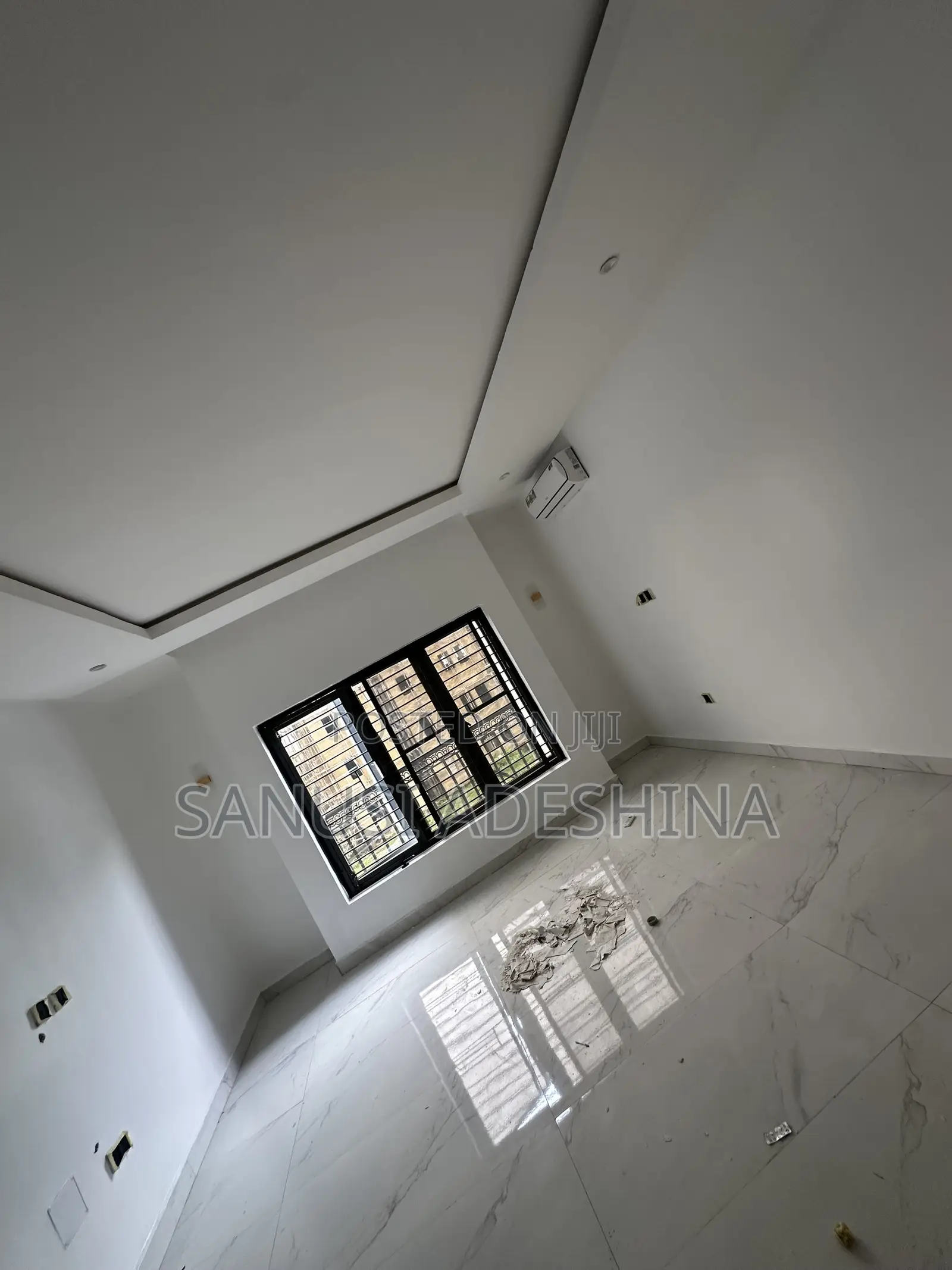 4bdrm Duplex in Lugbe Fct Abuja for sale in Lugbe District