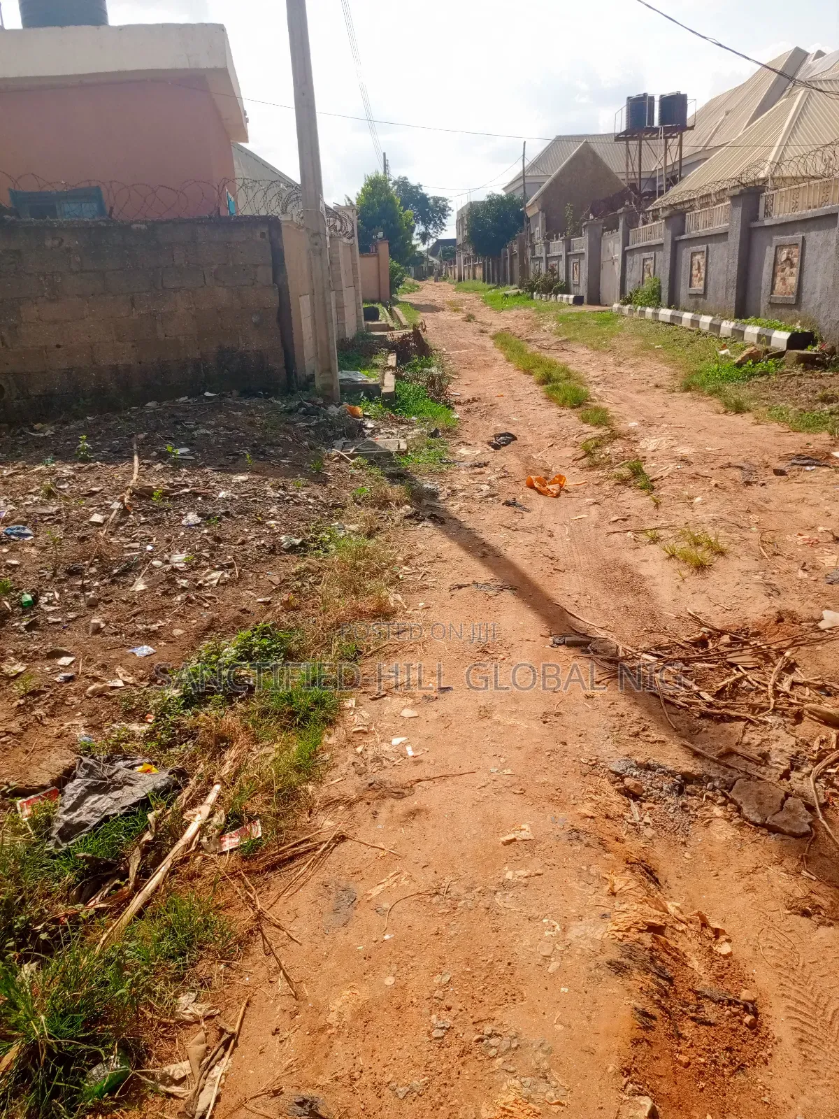 Plots of Land for Sale, RofO in Karu