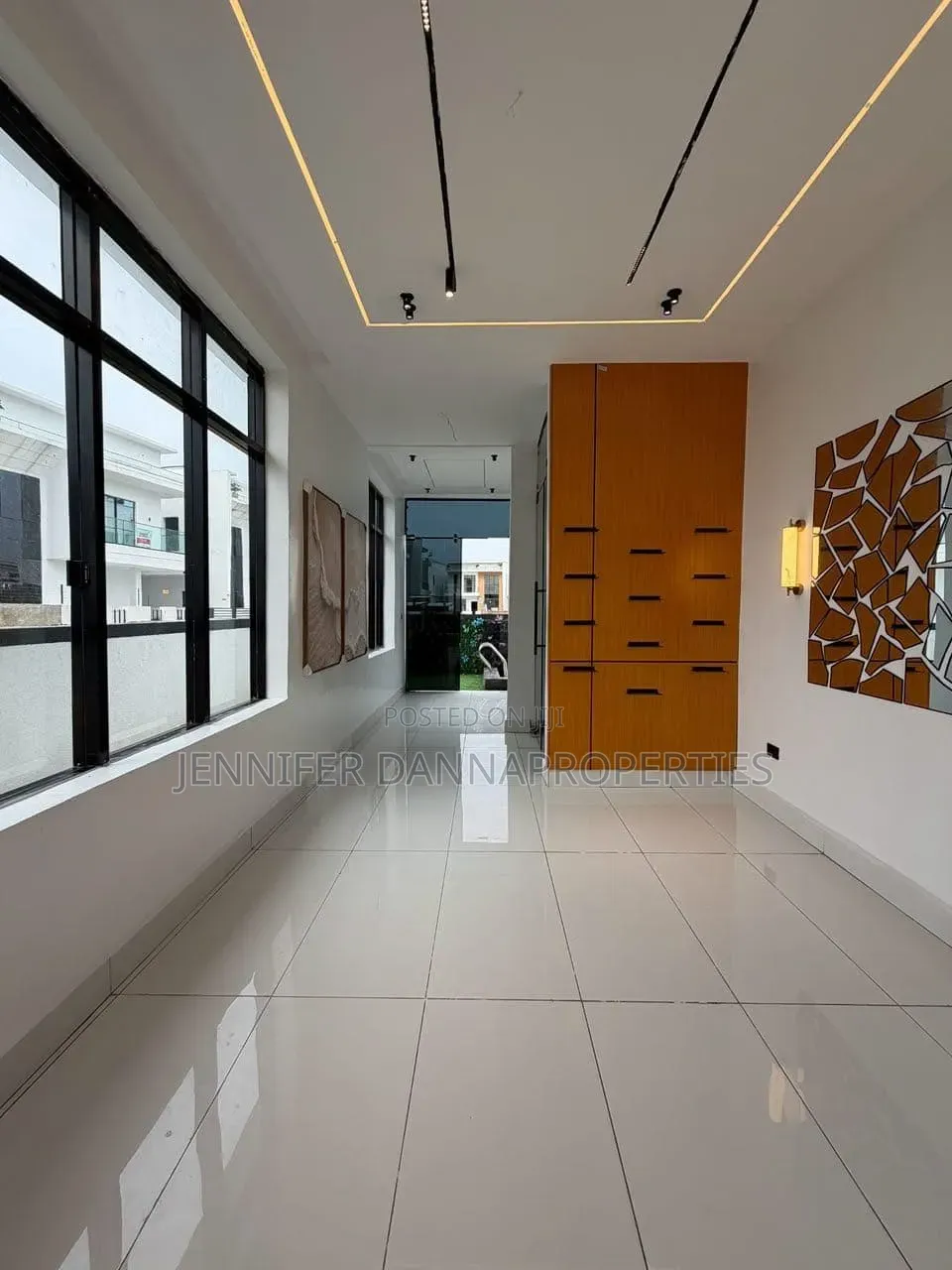 5bdrm Duplex in Ado / Ajah for sale in Ado / Ajah