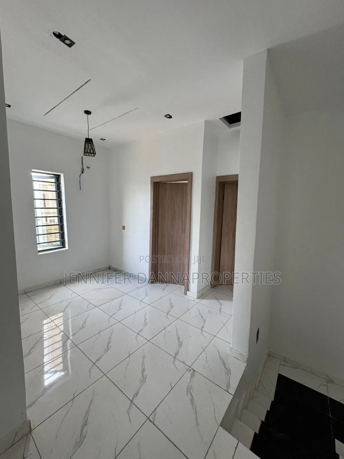 4bdrm Duplex in Ikota for sale in Ikota