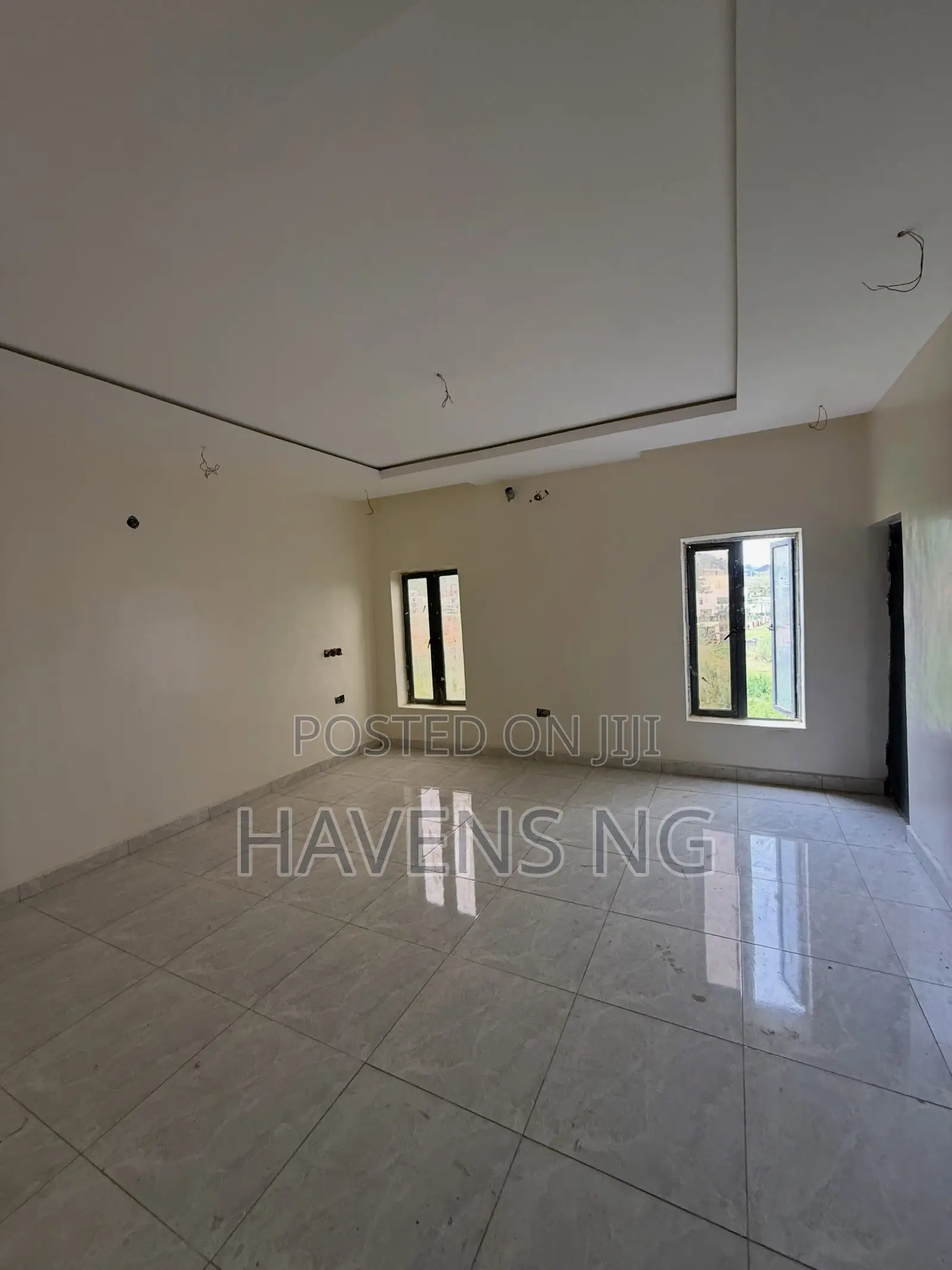 4bdrm Duplex in Life Camp for sale in Life Camp