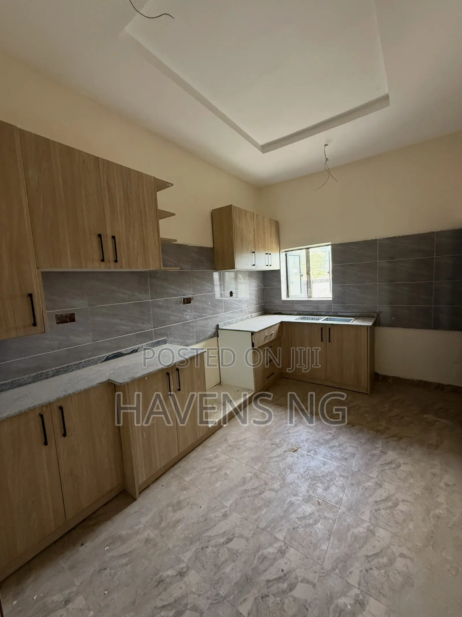 4bdrm Duplex in Life Camp for sale in Life Camp