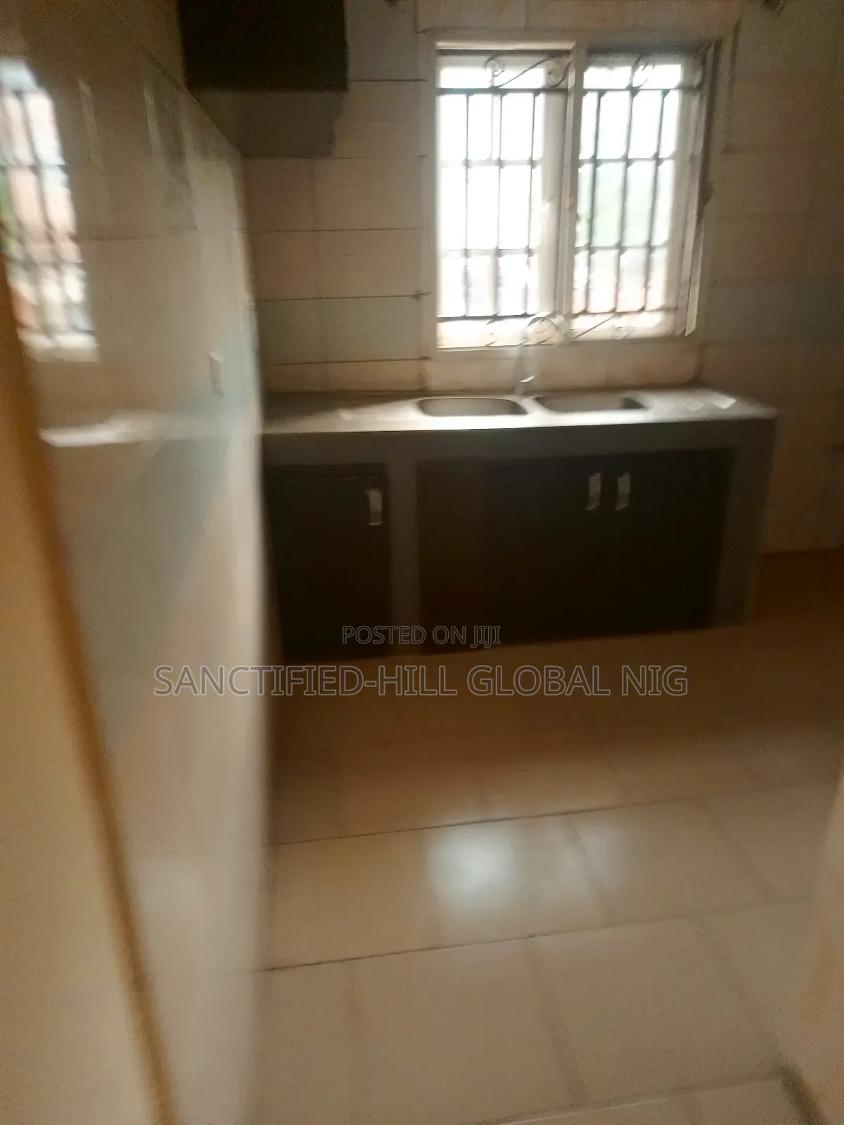 2bdrm Block of Flats in Avis Water, Karu for rent in Karu