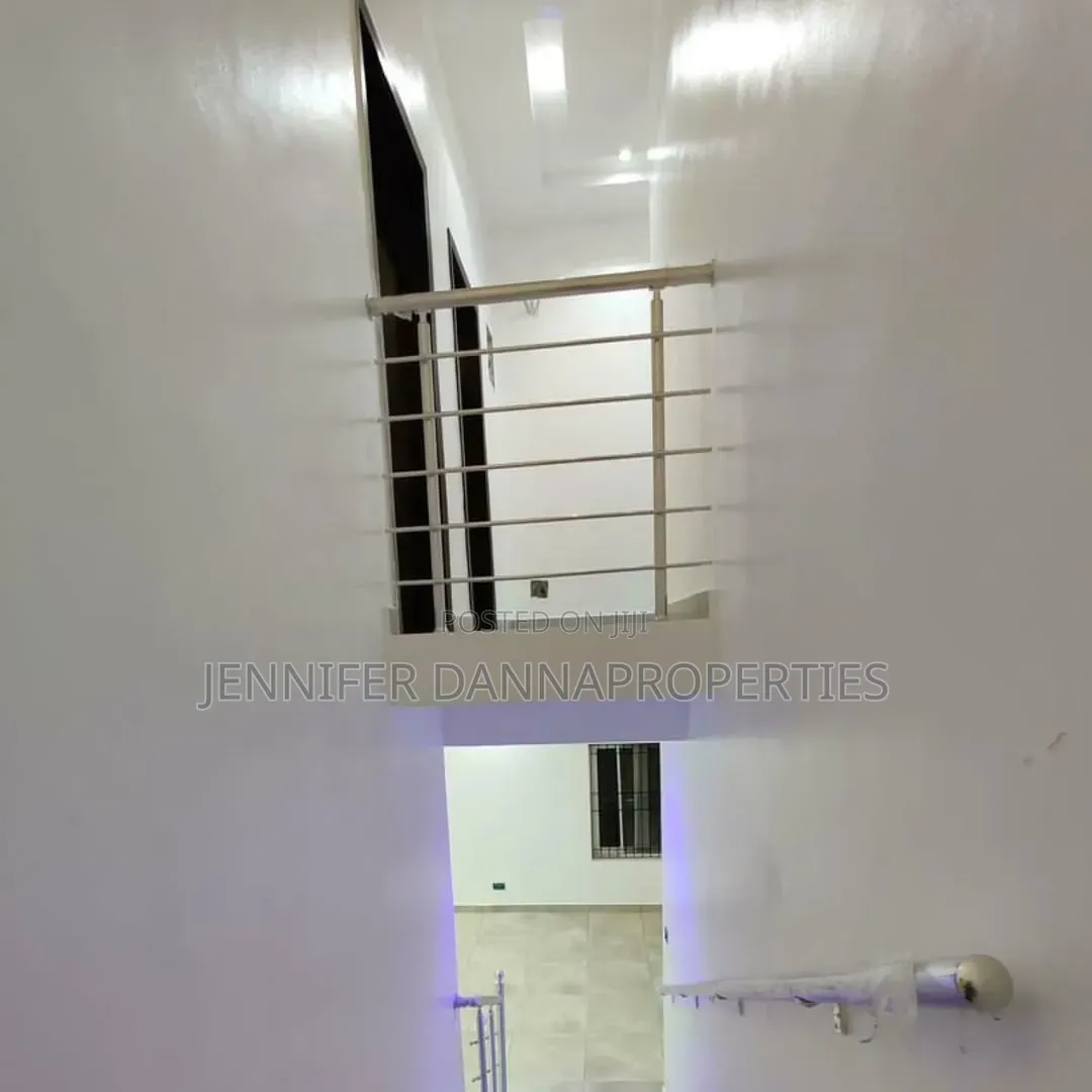 4bdrm Duplex in Abijo for sale in Abijo