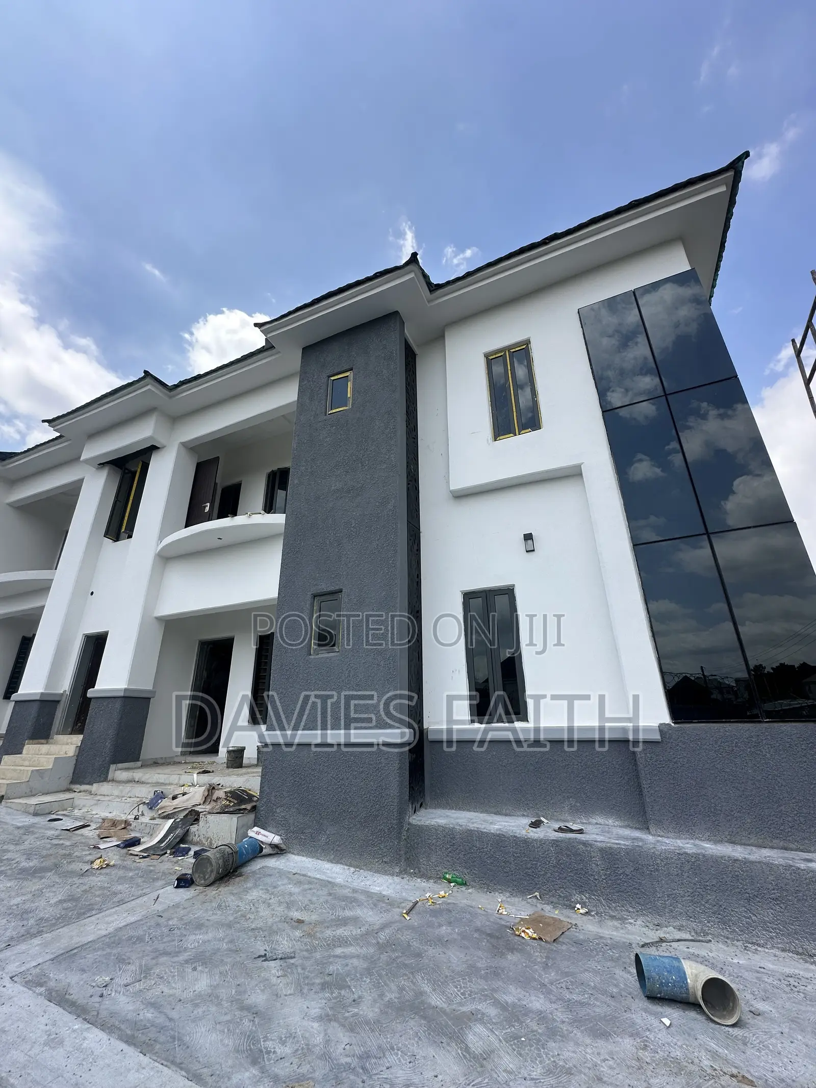 2bdrm Block of Flats in 64 Crescent, Gwarinpa for rent in Gwarinpa