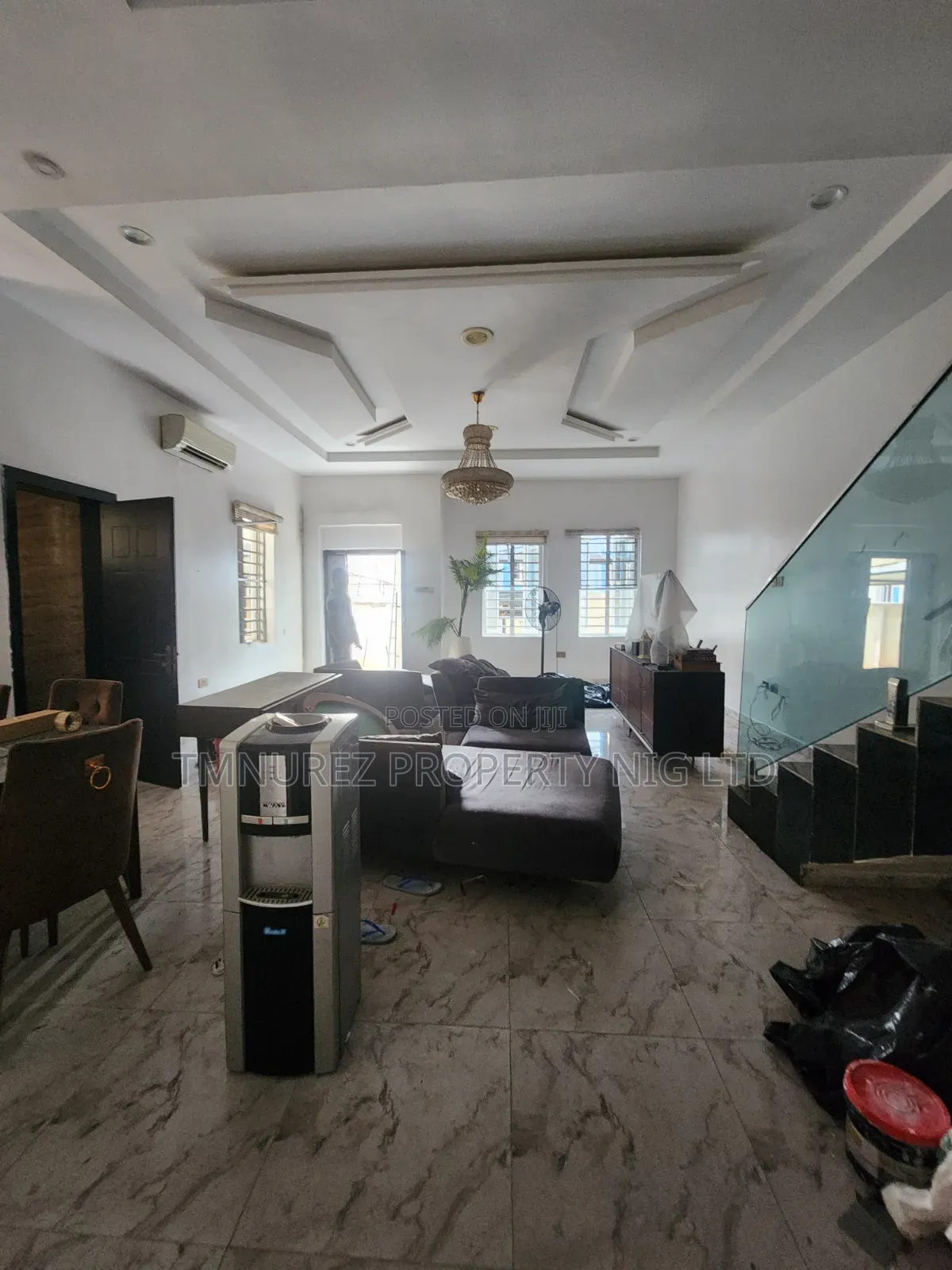 Furnished 4bdrm Duplex in Chevron for rent in Chevron