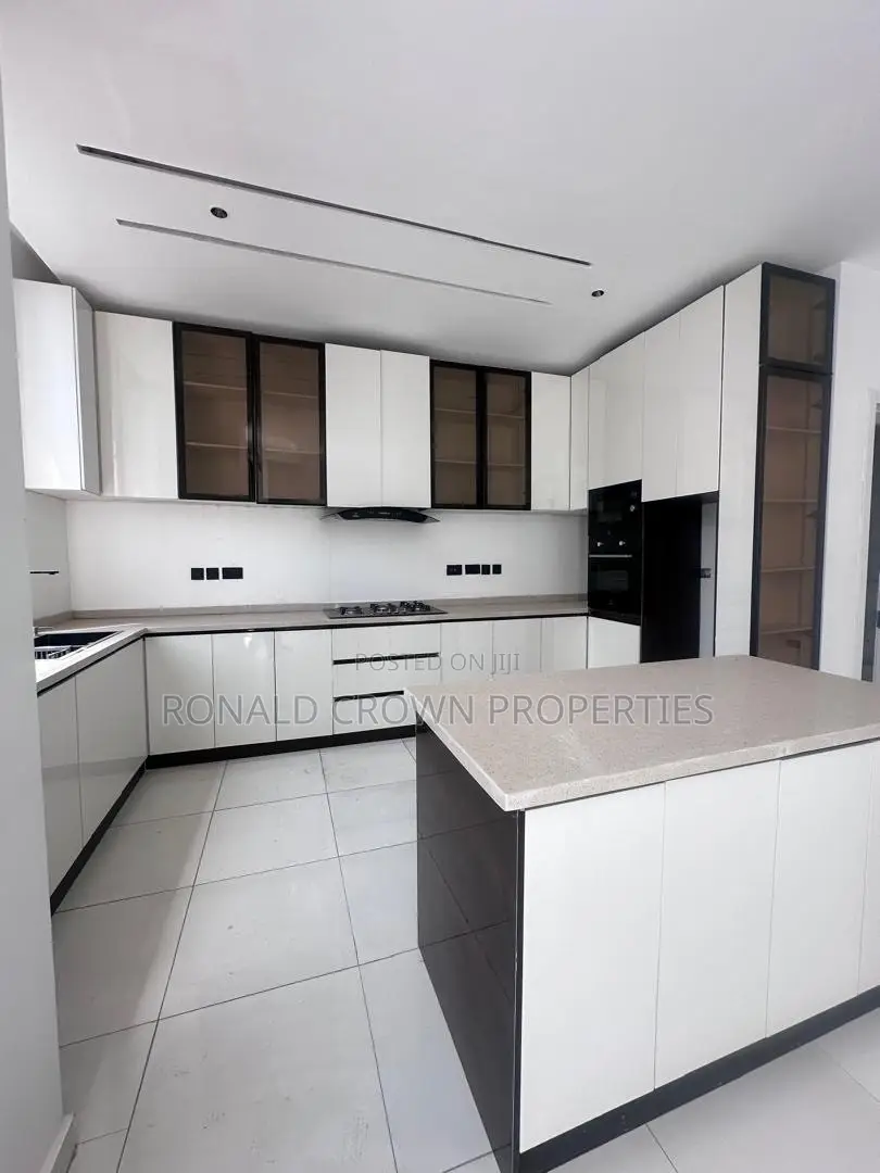 2bdrm Apartment in Victoria Island for sale in Victoria Island
