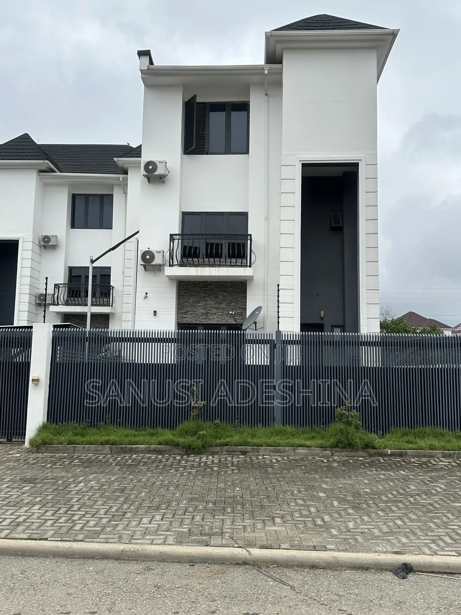 4bdrm Duplex in Jahi Gilmore Very for rent in Jahi