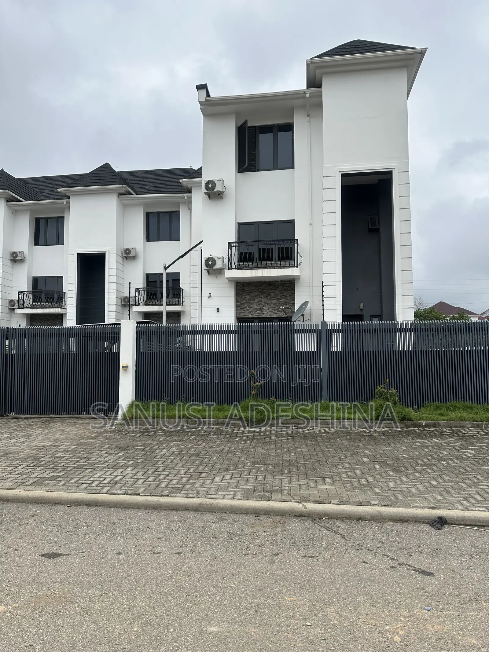 4bdrm Duplex in Jahi Gilmore Very for rent in Jahi