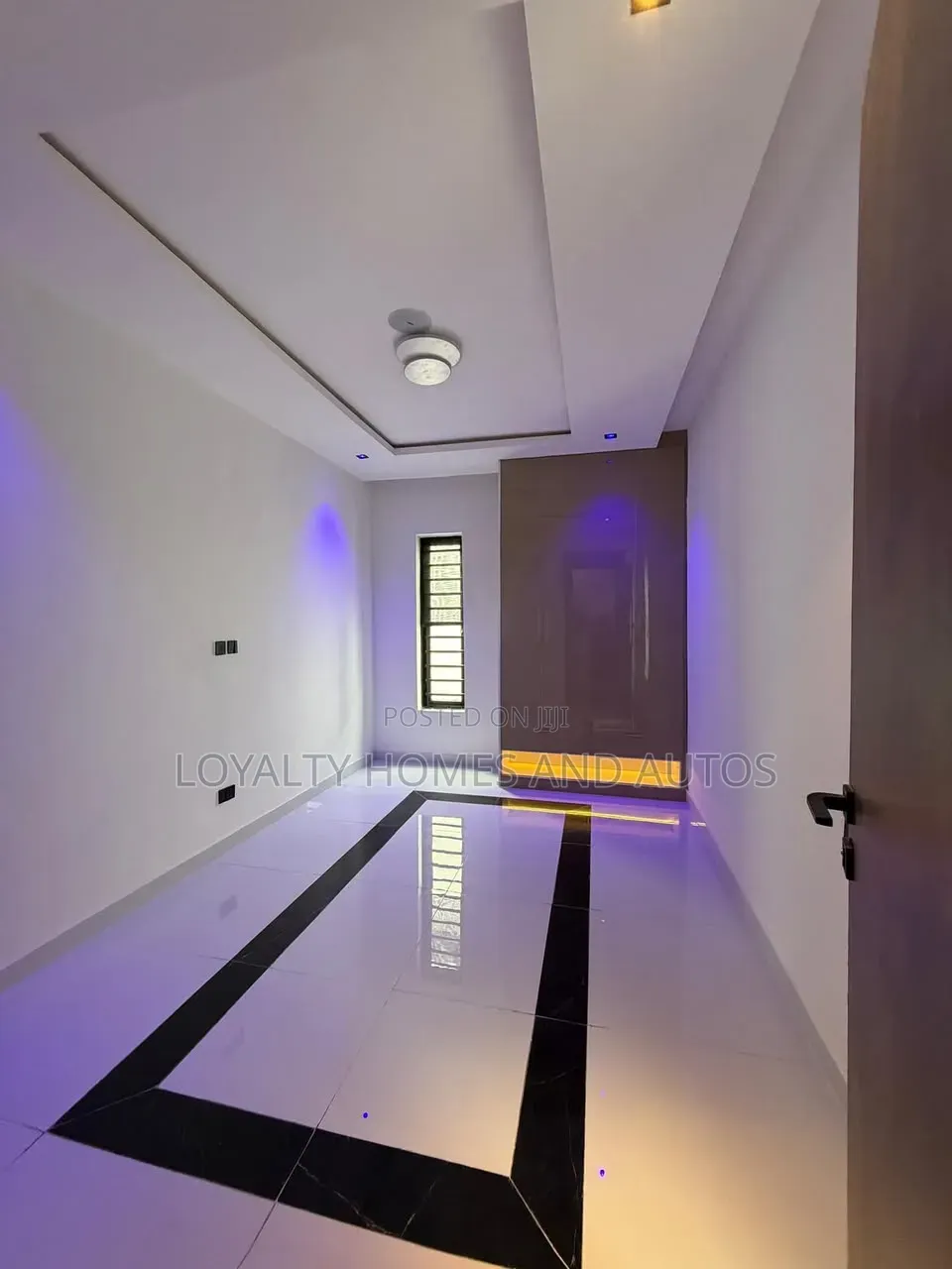 3bdrm House in Mojisola Onikoyi, Banana Island for sale in Banana Island