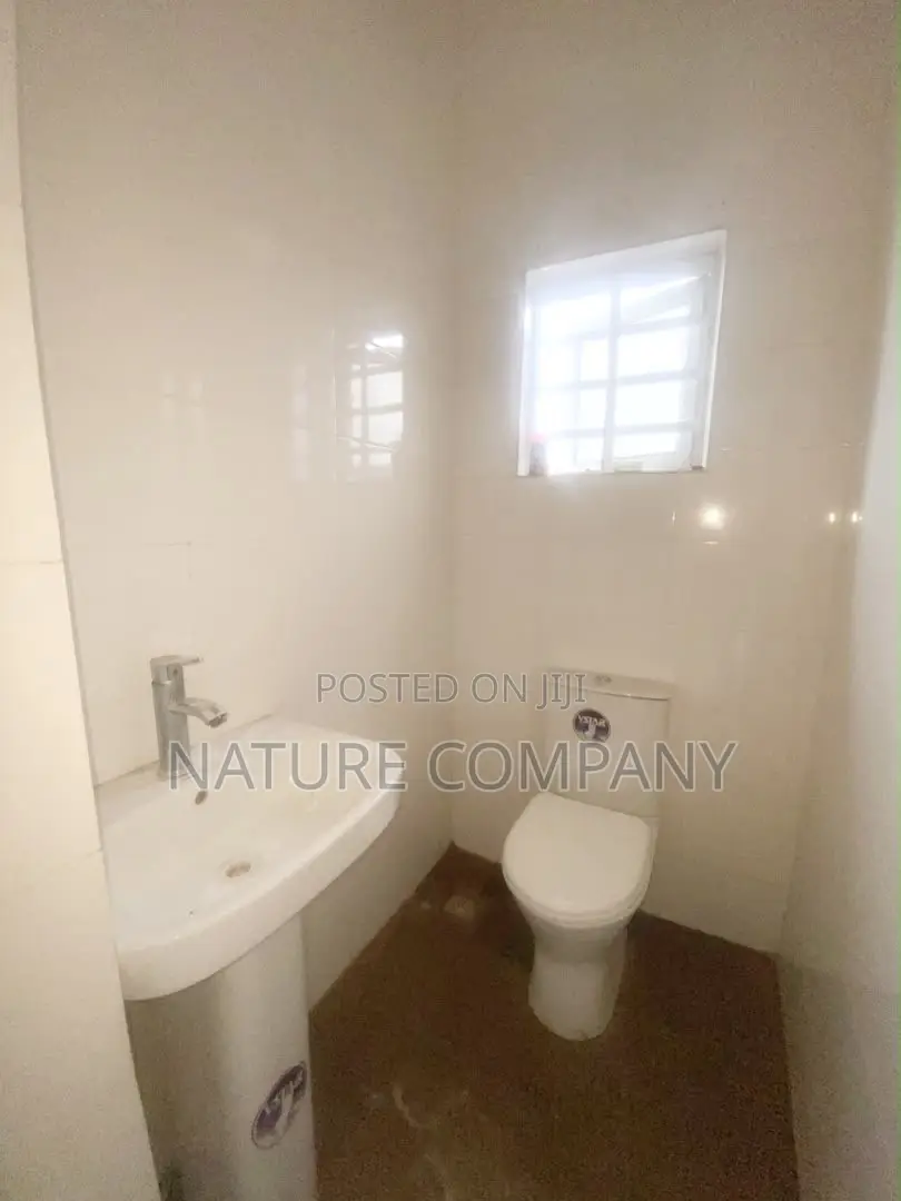 2bdrm Block of Flats in Magodo Isheri for rent in Magodo Isheri