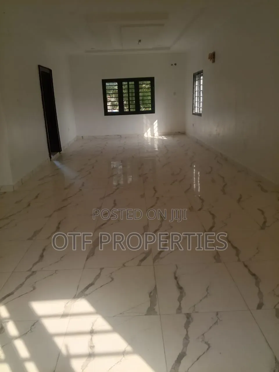 4bdrm Duplex in Lifecamp for sale in Life Camp