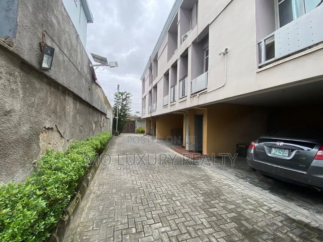 Serviced Commercial 3-Bedroom Terrace Duplex for Rent in Ikate-Elegushi