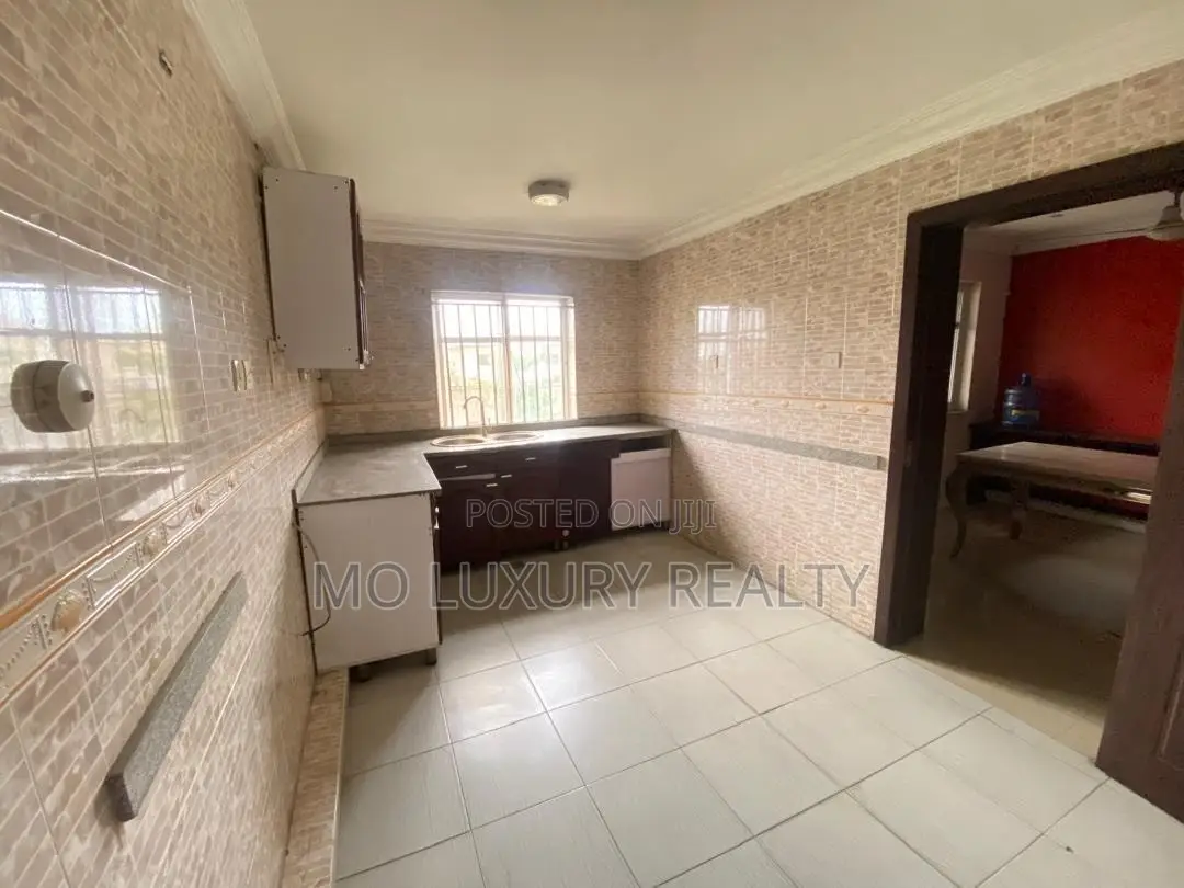 Serviced Commercial 3-Bedroom Terrace Duplex for Rent in Ikate-Elegushi