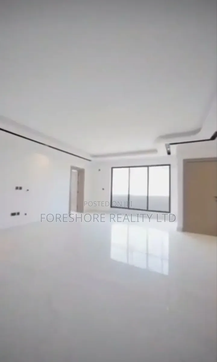 2bdrm Apartment in Off Freedom Way, Lekki Phase 1 for rent in Lekki Phase 1