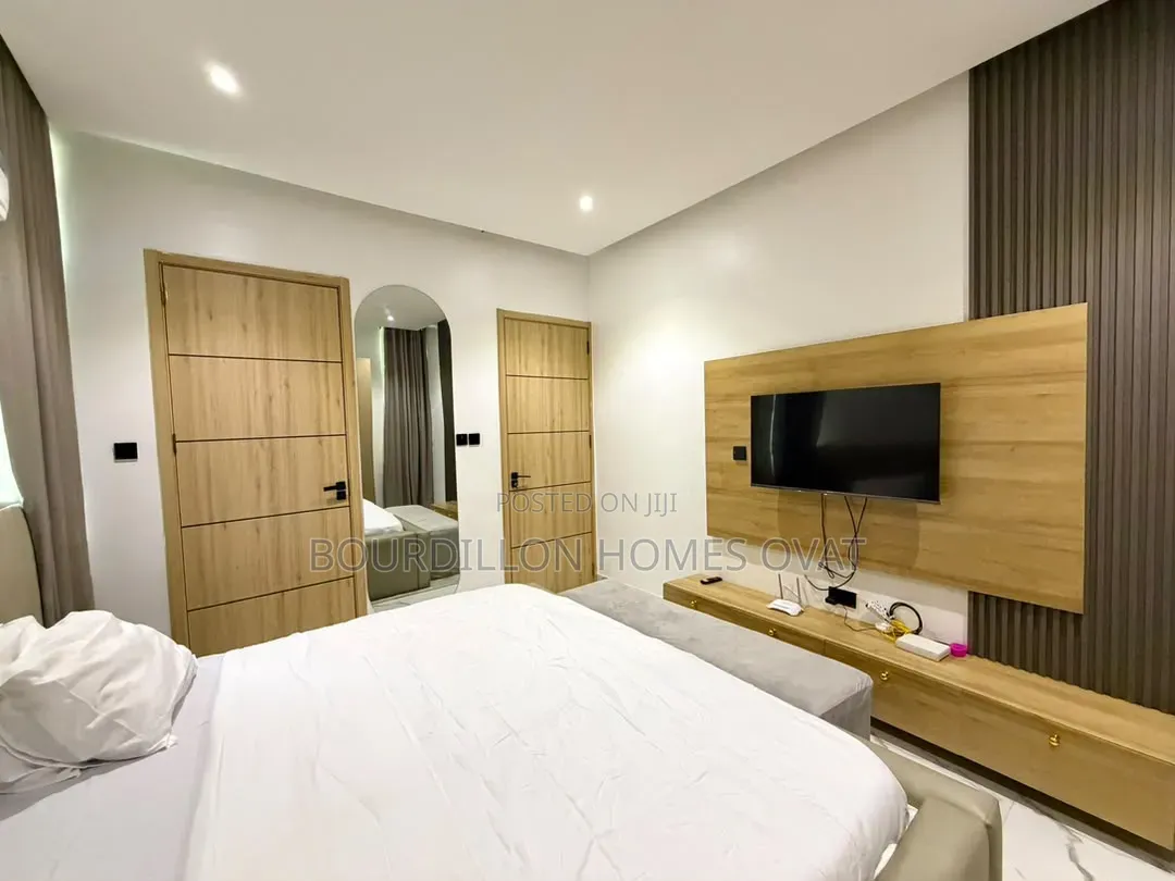 Furnished 2bdrm Apartment in Lekki Phase 1 for rent in Lekki Phase 1