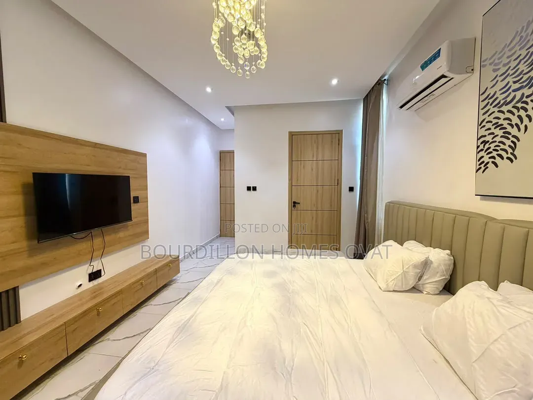 Furnished 2bdrm Apartment in Lekki Phase 1 for rent in Lekki Phase 1