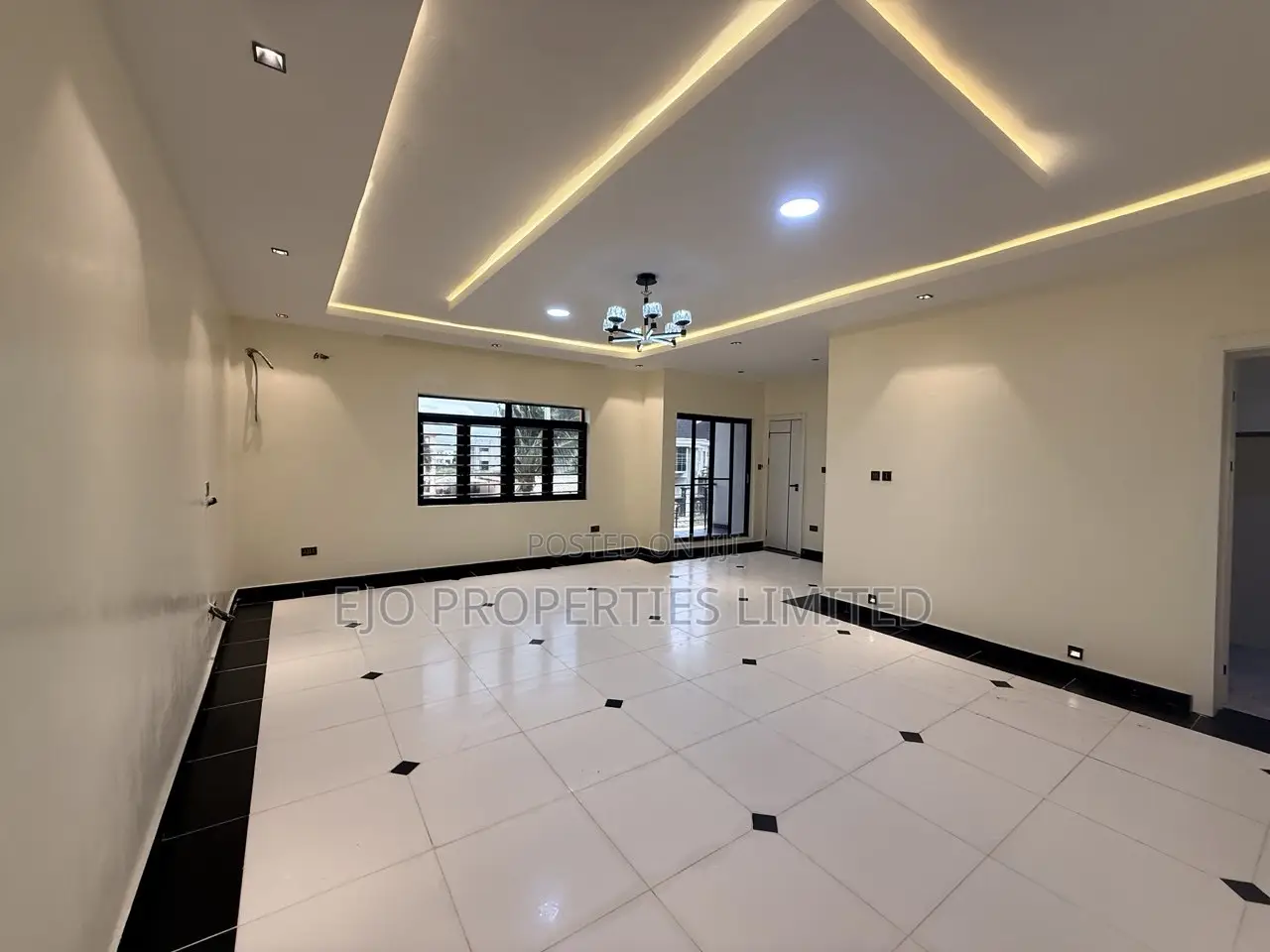 3bdrm Apartment in Lekki Phase 2 for rent in Lekki Phase 2