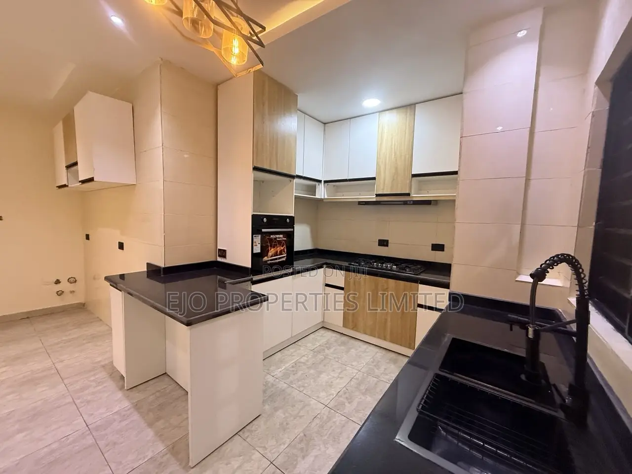 3bdrm Apartment in Lekki Phase 2 for rent in Lekki Phase 2