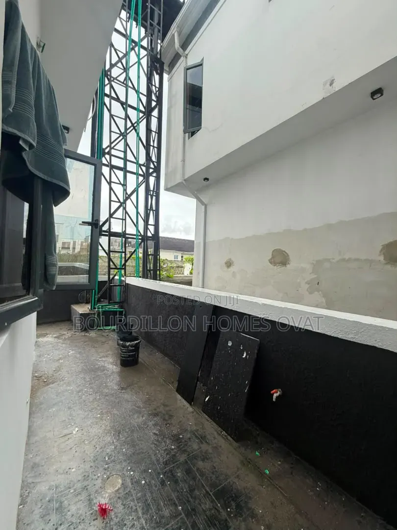 4bdrm Duplex in Ikota Lekki Lagos for sale in Ikota
