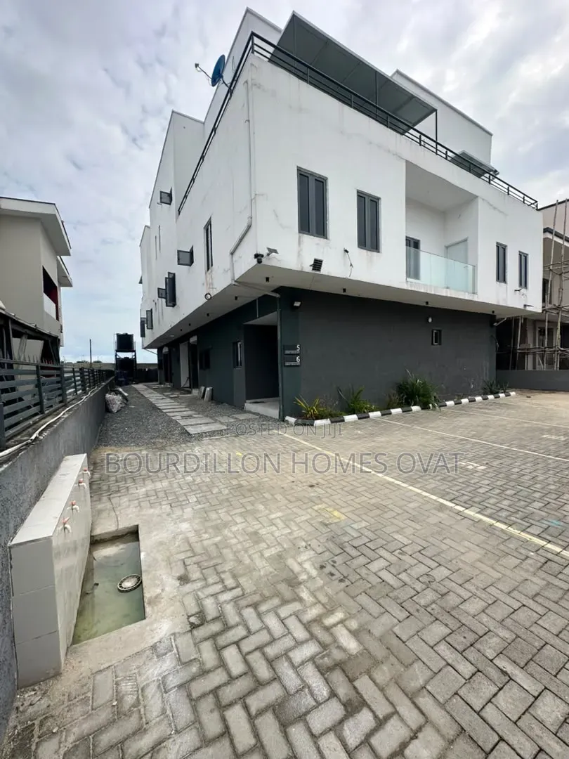 2bdrm Maisonette in Orchid Lekki Lagos for sale in Lekki Expressway