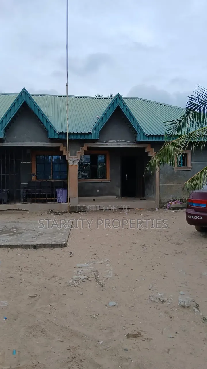 Furnished 4bdrm Bungalow in Secured Estate, Eleko for sale in Eleko
