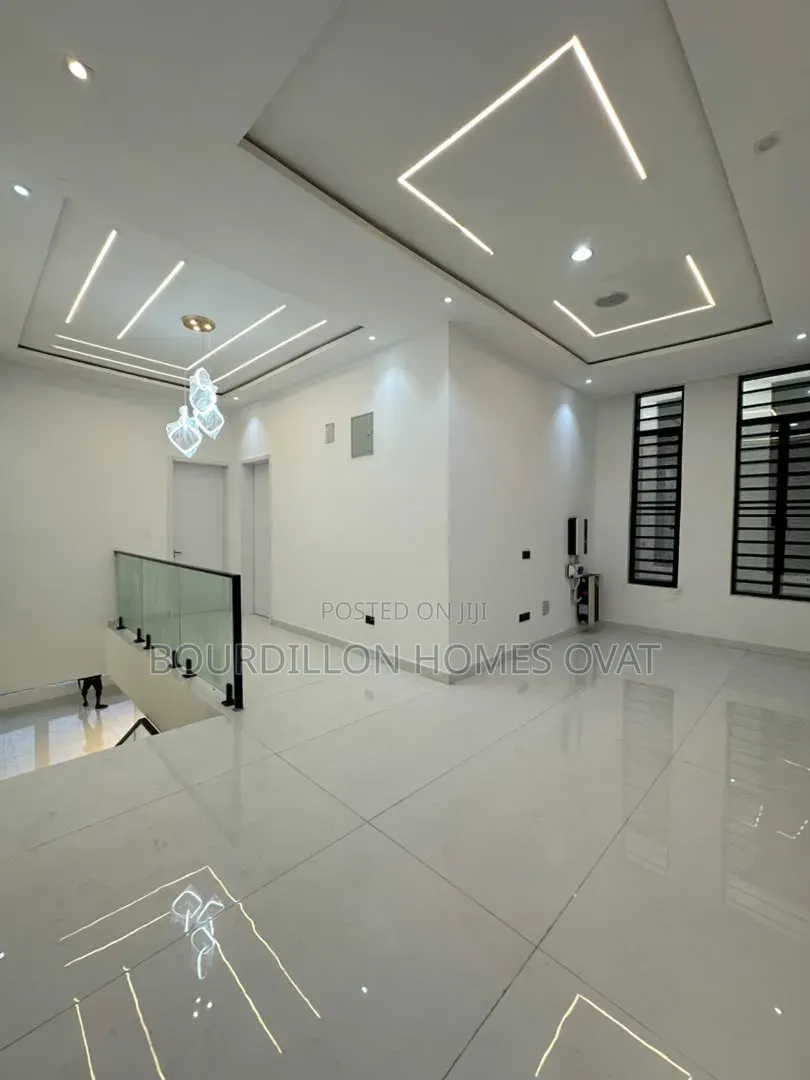 5bdrm Duplex in Ikota Lekki Lagos for sale in Ikota