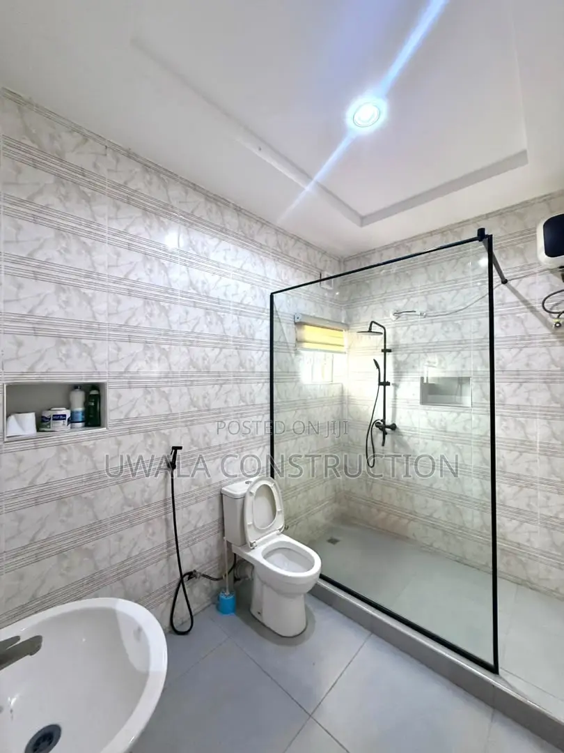 Spacious 4-Bedroom Apartment in Guzape District