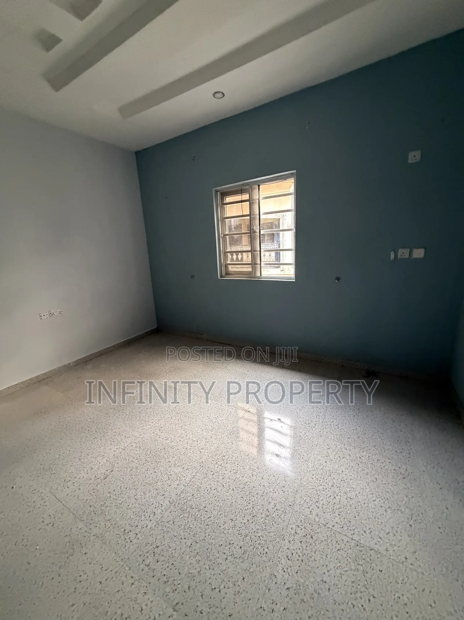 2bdrm Block of Flats in Ogumenyi, Benin City for sale in Benin City