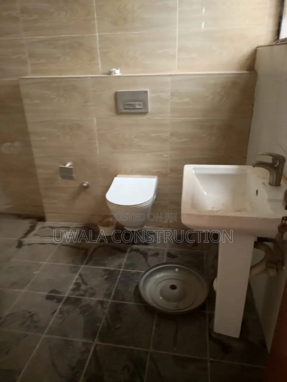 Four-Room Office Space in Jabi