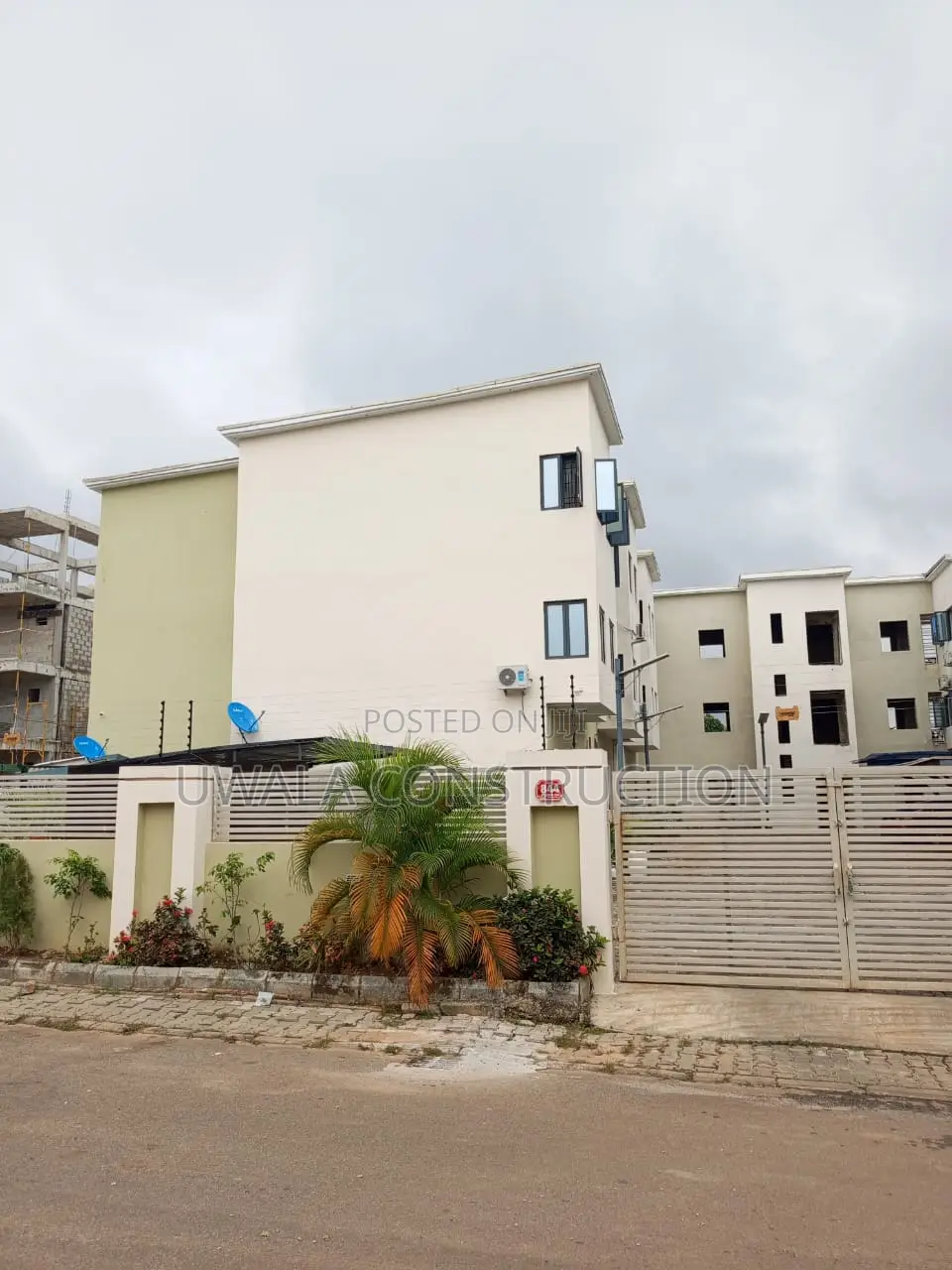 4bdrm Duplex in Jabi for sale in Jabi