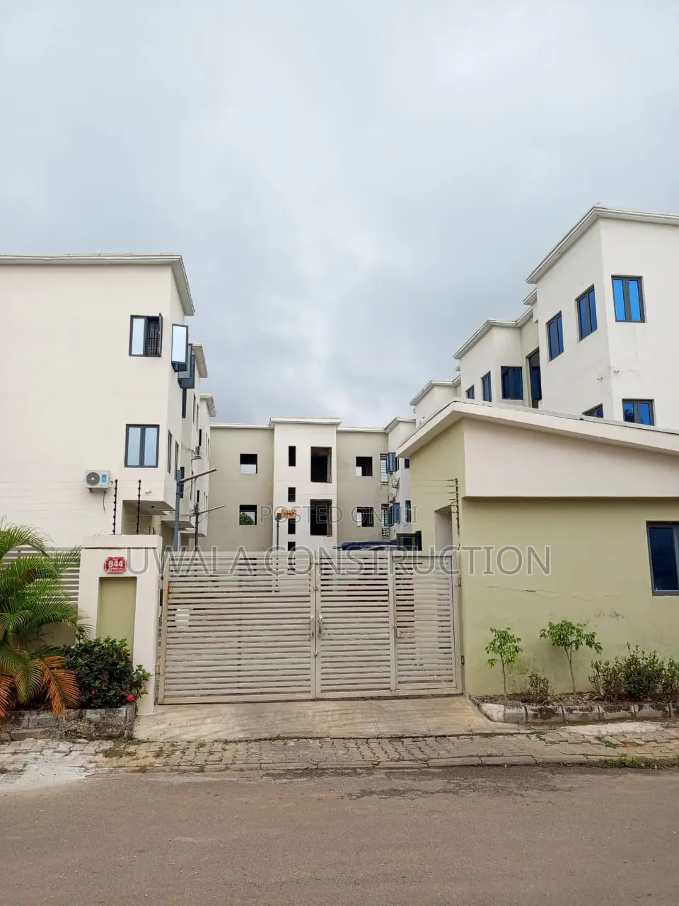 4bdrm Duplex in Jabi for sale in Jabi
