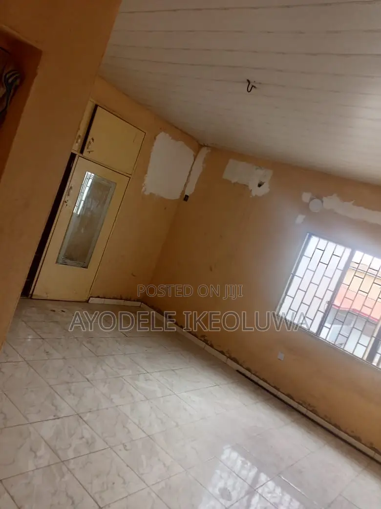 House for Rent in Town Planning Way