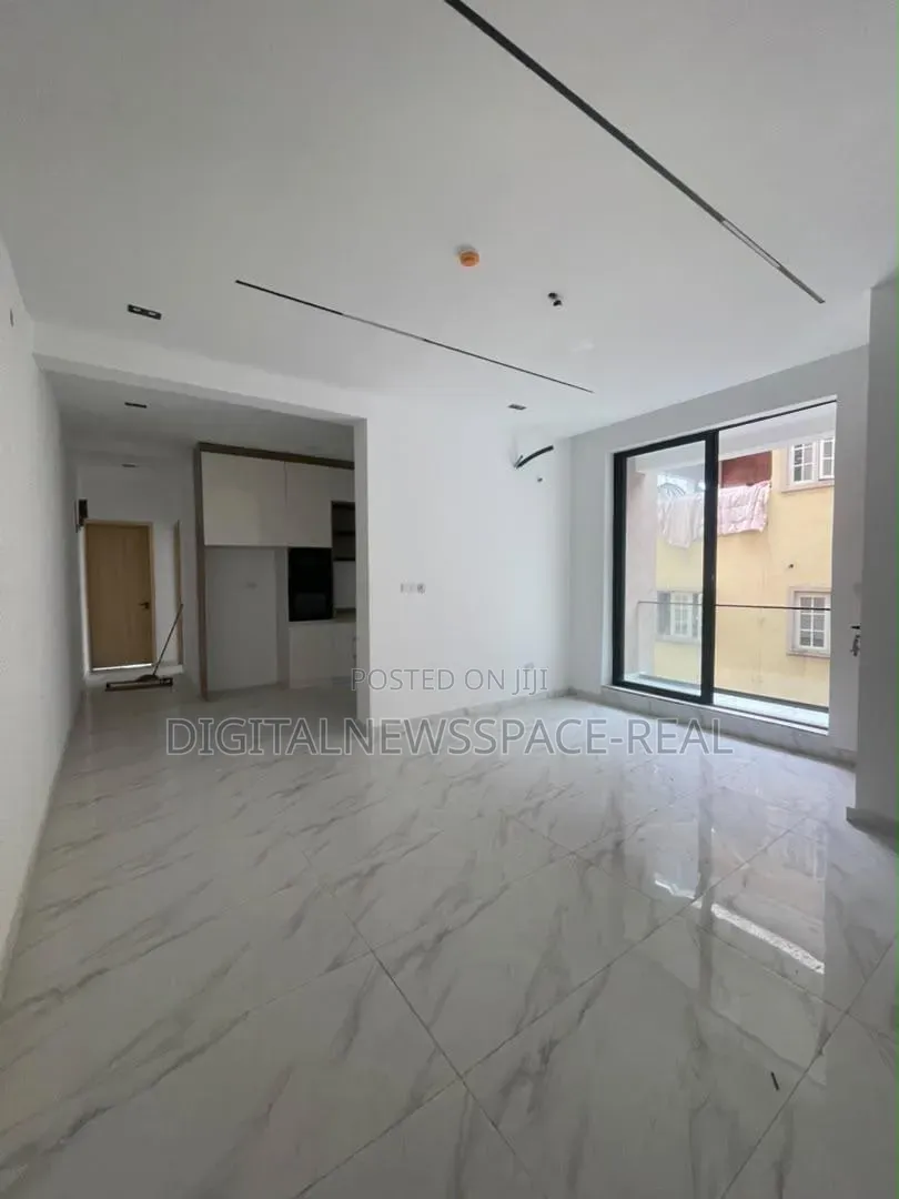 Furnished 2bdrm Apartment in Chevron for sale in Chevron